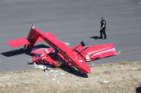 Pilot Dead After Small Plane Crashes At Hemet Ryan Airport Report Ktla