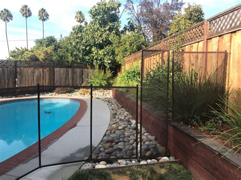 Pool Fence Installs - Baby Barrier® Pool Fence of San Jose