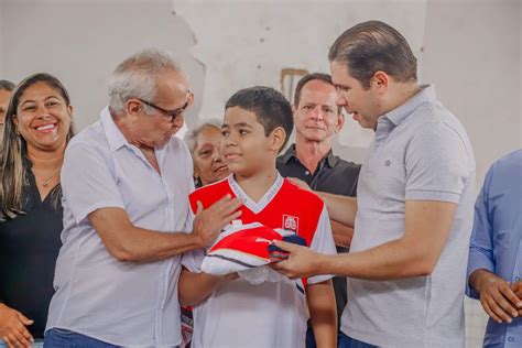 C Cero Lucena Autoriza Obras De Reconstru O Da Escola Bil Ngue Dom