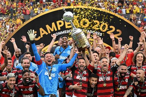 Coppa Libertadores Il Flamengo Vince Il Suo Terzo Trofeo Direttait