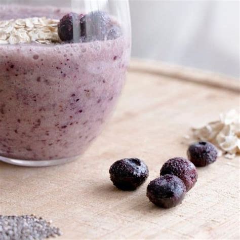 How Much Chia Seeds Should You Put In Your Smoothies? - Roots&Bulbs