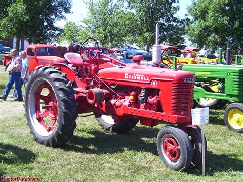 TractorData.com Farmall H tractor photos information