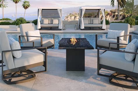 Outdoor Patio Furniture For A Relaxing Backyard Retreat - goodnightsomaha