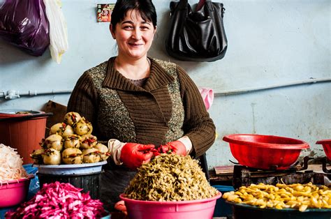 Tbilisi street market walk - explore local treasure! - Tbilisi Free Walking Tours