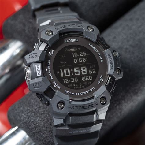 G SHOCK G SQUAD GBD H1000 1DR Kol Saati