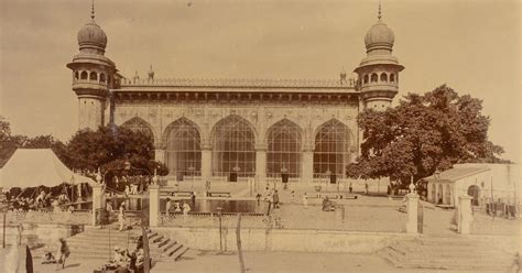 Makkah or Mecca Masjid (Mosque), Hyderabad (Deccan), Telangana, India ...