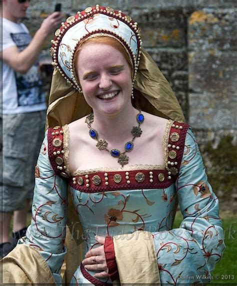 Tudor Costume Renaissance Fashion Tudor Costumes Elizabethan Fashion