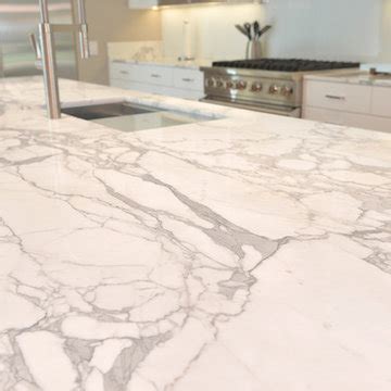 Statuario Marble Kitchen - Photos & Ideas | Houzz