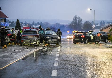 Blitzeis Gestern Am Mittwoch Glatteis Chaos In Bayern Und Baden