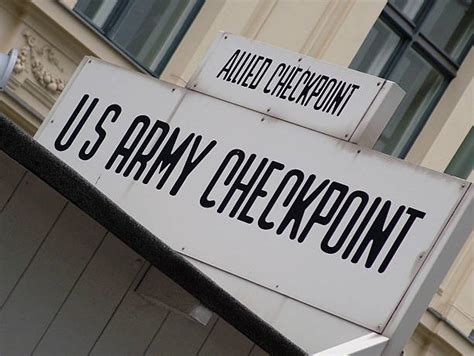 110 Us Army Checkpoint Stock Photos Pictures And Royalty Free Images