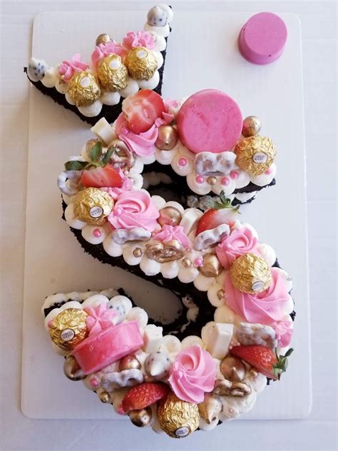 40+ Alphabet H Birthday Cake Images