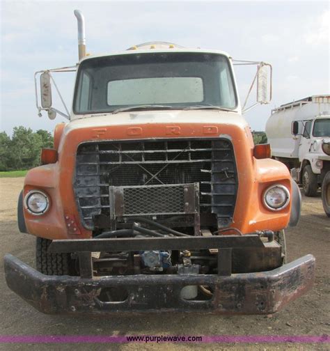 1977 Ford 9000 Mixer Truck In Lake Andes SD Item I6166 Sold Purple