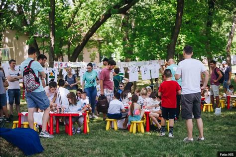 Tre I Nau Ni Piknik U Arboretumu Umarskog Fakulteta Na Banovom Brdu