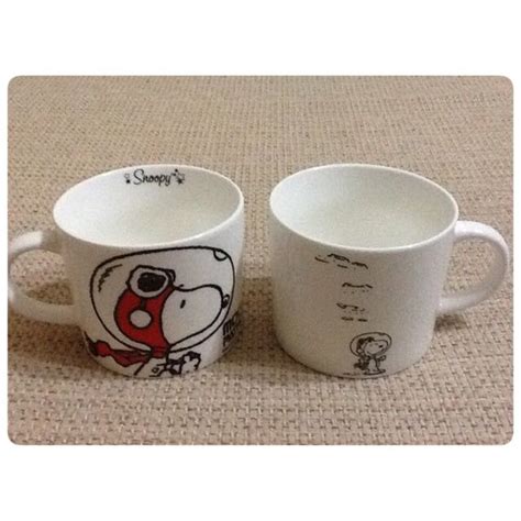 Snoopy 史努比太空馬克杯（現貨×1）（全新） 家具及居家用品 廚具和餐具 餐具和餐具在旋轉拍賣