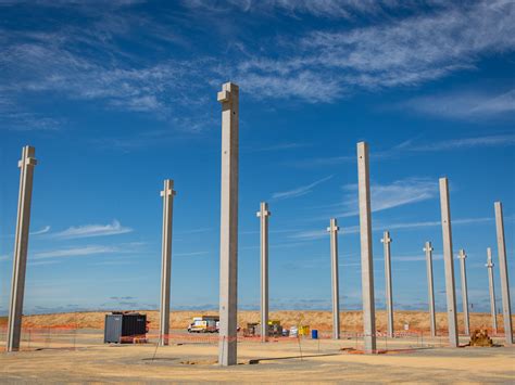 Poteaux BA de structure en béton pour Charpente Rector