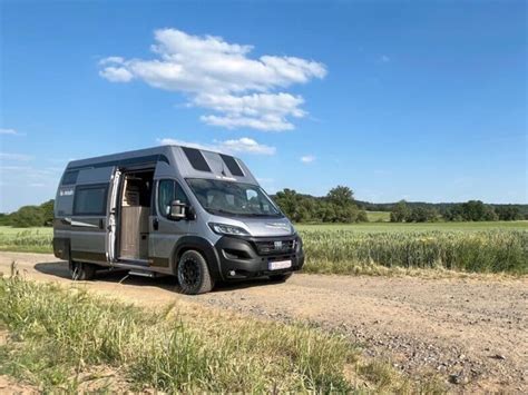 Un Nouveau Camper Van Pour Les Voyages En Famille La Strada Avanti