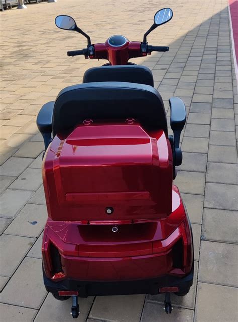 Chunlai Outdoor 4 Wheel 2 Seat Mobility Scooter For Handicapped Adult