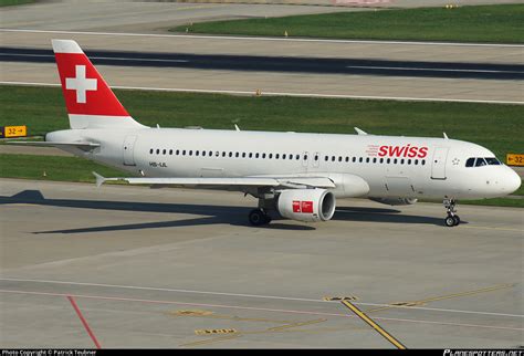 HB IJL Swiss Airbus A320 214 Photo By Patrick Teubner ID 396260