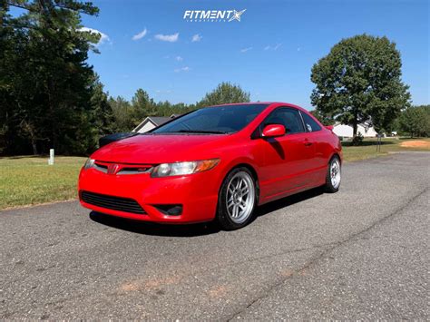 Honda Civic Si With X Enkei Rpf And Toyo Tires X On