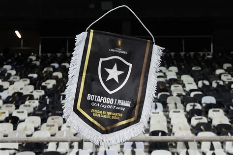 CBF pede à Conmebol para que Botafogo tenha torcida no jogo contra o