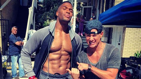 Michael Strahan Looks Ripped on 'Magic Mike XXL' Set | Entertainment ...