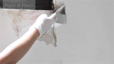 Aprende cómo pintar tu pared con humedad en sólo 6 simples pasos