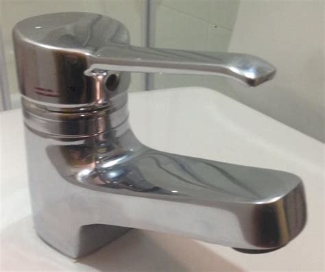 Regalo Grifo Monomando Lavabo Marca Buades