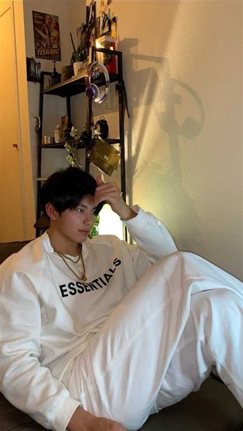 Wolf Wolf X OnlyFans Nude And Photos