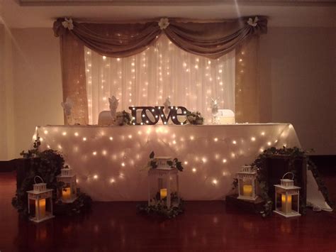 42 Stunning And Romantic Wedding Head Table Backdrop Ideas Fashion And Wedding Head Table