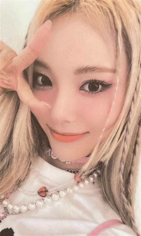 Jinsoul Photocard Loona Photocard Photo Cards Pink