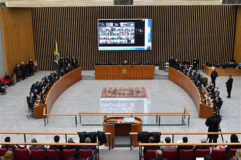 Superior Tribunal De Justiça Reduz Estoque Processual Pelo Quinto Ano