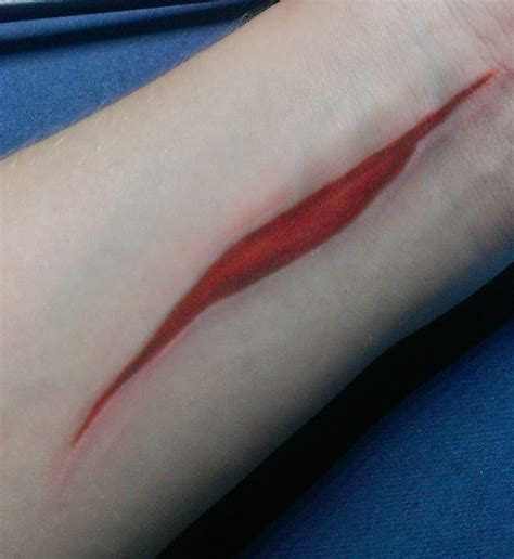 CreepyVel - the blog of creepy beauty: Open wound with stitches ...