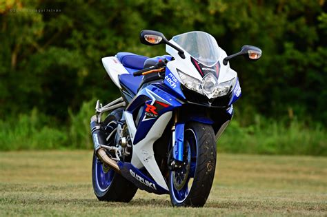 Suzuki GSX-R 600 K8 | Suzuki gsx r 600, Suzuki motorcycle, Suzuki gsxr