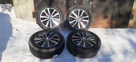 Шины зимние нешипованные 225/55 R17, литые диски Япония 7Jx17 ET45 ...