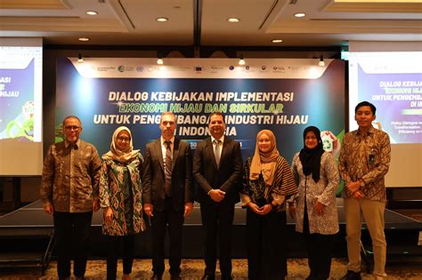 Seminar Dan Dialog Industri Hijau Kebijakan Implementasi Ekonomi Hijau