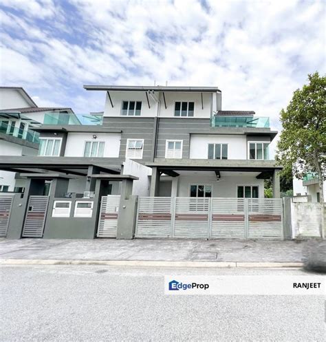 3 Storey Semi D Tropika Residence Alam Impian For Sale RM1 250 000