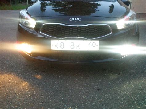 светодидные лампы в туманках! — KIA Ceed SW (2G), 1,6 л, 2012 года ...