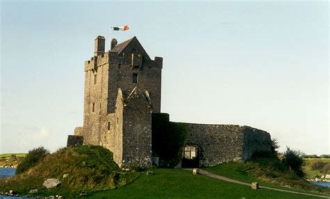 Dunguaire Castle, Galway, Ireland | Activeme.ie