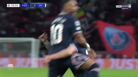 Bein Sports On Twitter 🥅⚽️ ميسي يبصم على أول أهدافه مع باريس سان