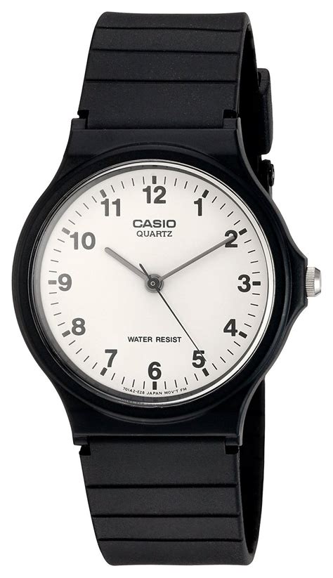 Casio Mens Classic White Dial Analogue Watch Review