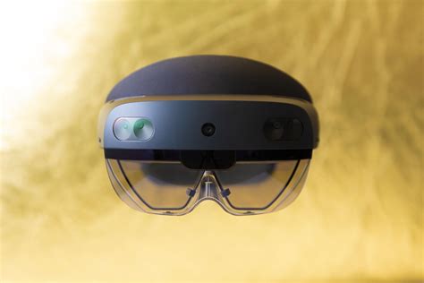 Microsoft revealed HoloLens 2 to be released next month - Daily Bayonet