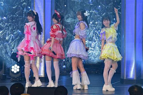 写真：4人組アイドル「きゅるりんってしてみて」が100万回再生の人気曲引っ提げライブ 東スポweb