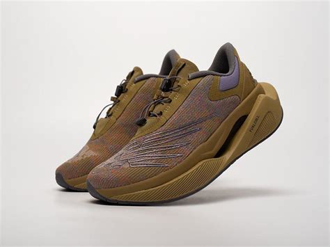 Купить Кроссовки Stone Island x New Balance FuelCell C_1 в интернет ...