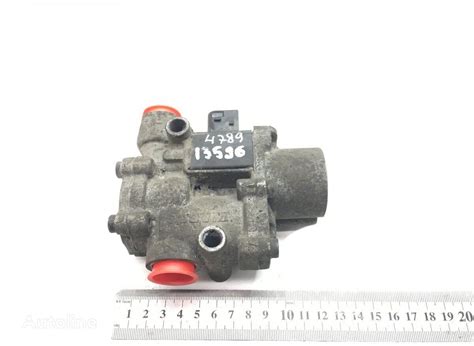 WABCO 4721951080 4721950390 EBS Modulator For MERCEDES BENZ Actros MP4