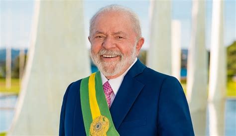 Novo Ngulo Lula Atualiza Foto Oficial Faixa Presidencial Portal