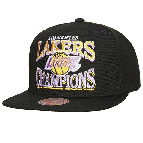 Get The Nba Los Angeles Lakers Champions Era Snapback Cap In Black Kickz