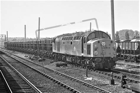 British Railway Photographs Class 40 Mono Ttp287b Preston July 72