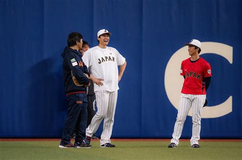 大谷翔平とは「ゲームをするのも一緒」水原一平通訳が語る“プライベートも仲良しの日々”焼肉やユニバ観光も「言葉にするのは難しい」関係性 侍