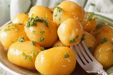 10 Best Baby Potato Recipes To Try Today Insanely Good