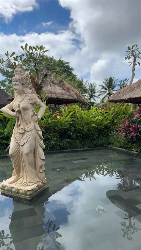 Smiley I Gina Pistol Imagini Spectaculoase Din Bali Una Dintre Cele